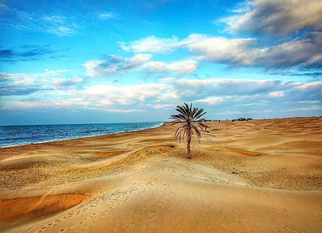 قصه عاشقانه کویر و دریا در بلوچستان